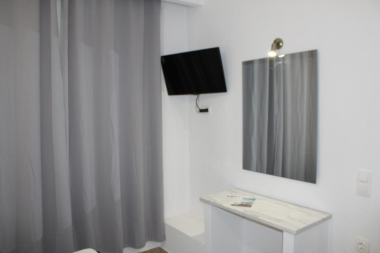 Zeus Hotel Ireo  Exteriör bild